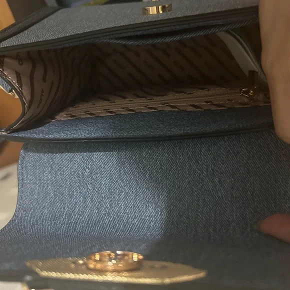 COPY - ALDO Bag - Picture 4 of 4